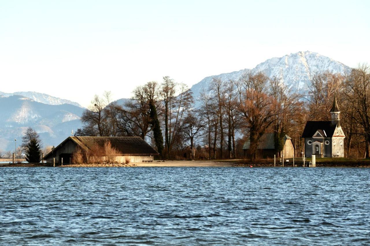 Zuhaeusl Am Chiemsee Appartements يبريتيبرون أم تشيمسي المظهر الخارجي الصورة