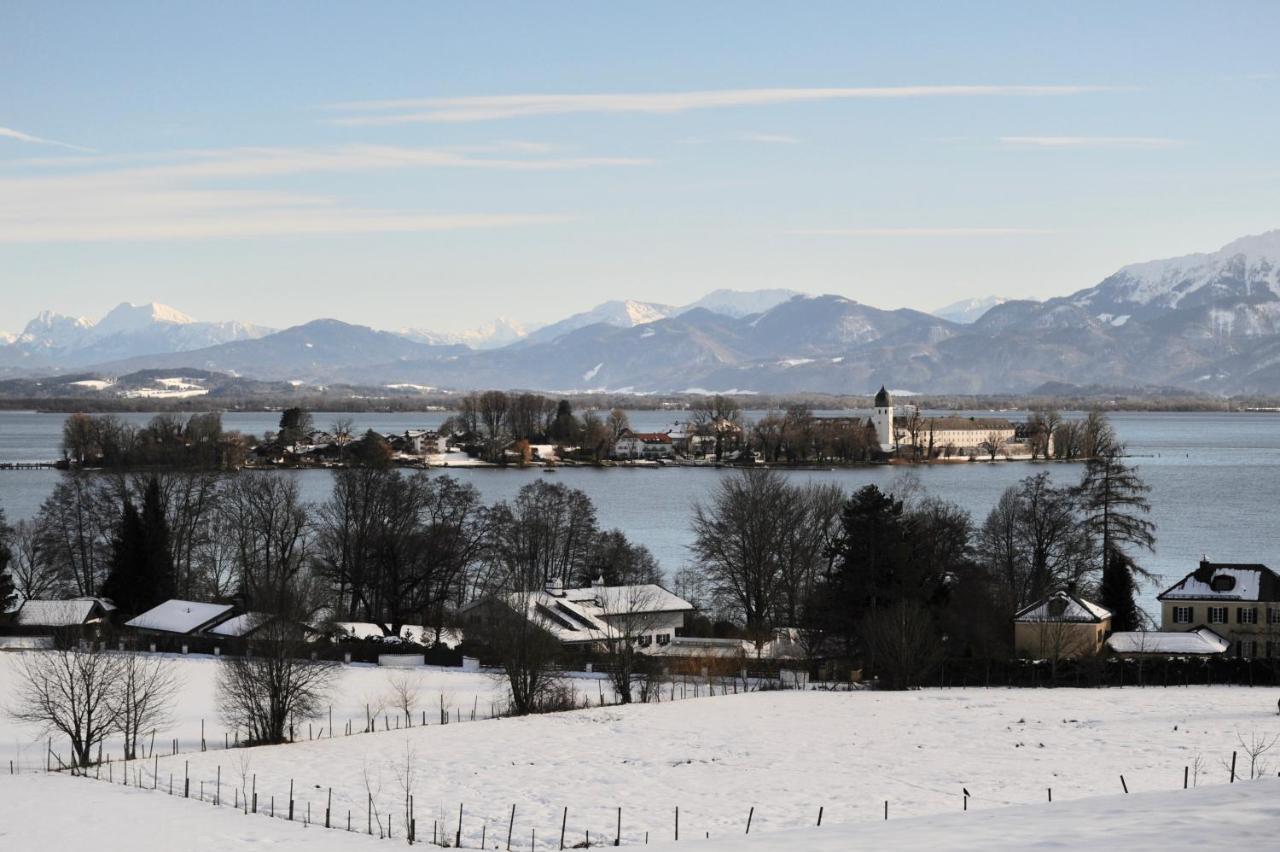 Zuhaeusl Am Chiemsee Appartements يبريتيبرون أم تشيمسي المظهر الخارجي الصورة